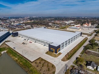 Plus de détails pour 12020 State Highway 249, Houston, TX - Industriel/Logistique à louer