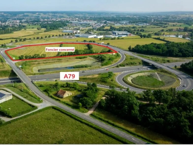 Terrain dans Digoin à vendre - Photo de l’immeuble – Image 1 sur 7