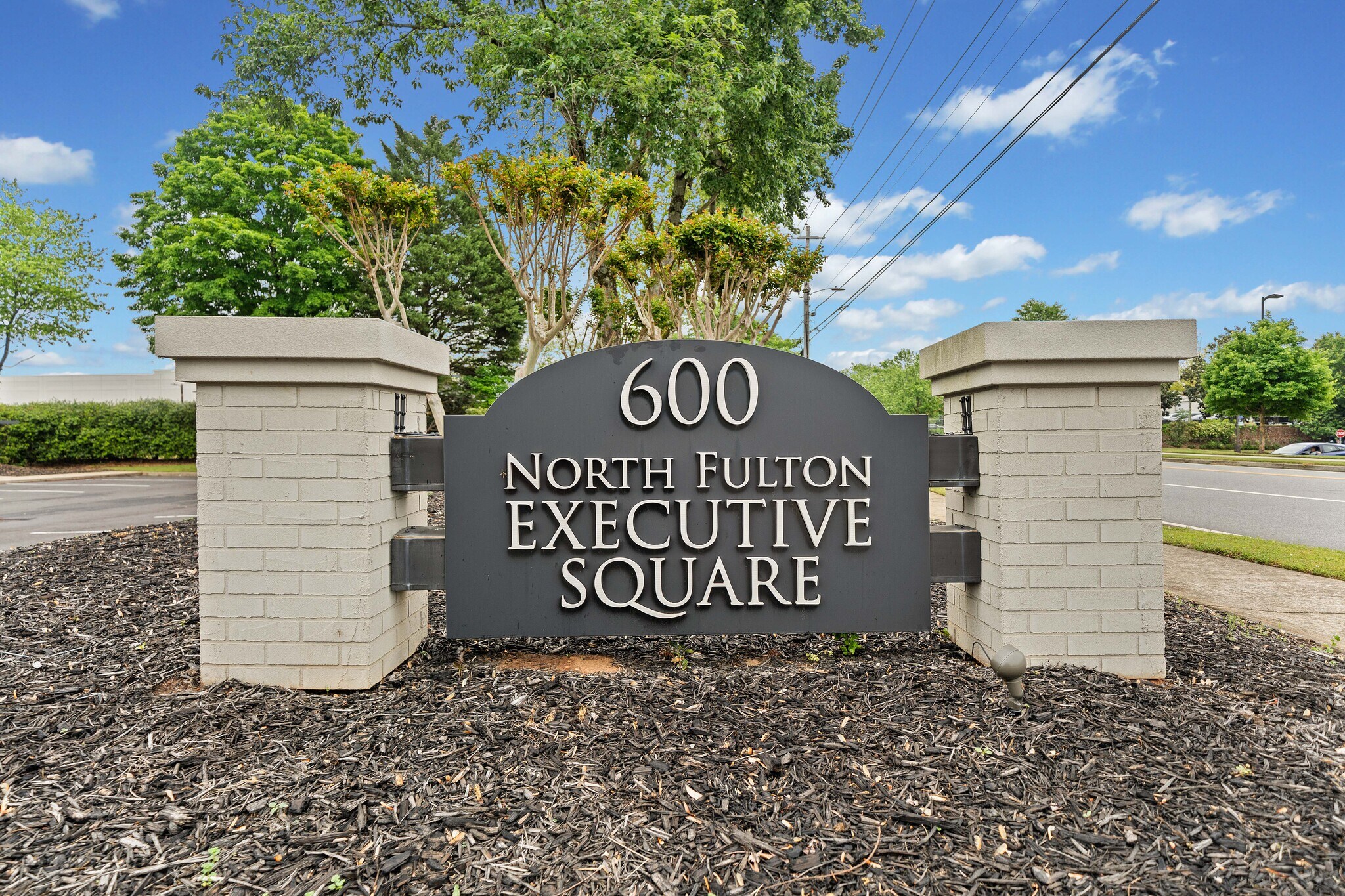 600 Bld C Houze Way, Roswell, GA à louer Photo de l’immeuble– Image 1 sur 25