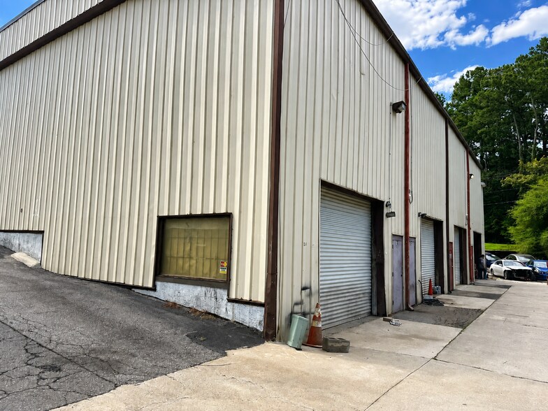 840 Shallowford Rd, Kennesaw, GA à louer - Photo de l’immeuble – Image 1 sur 4