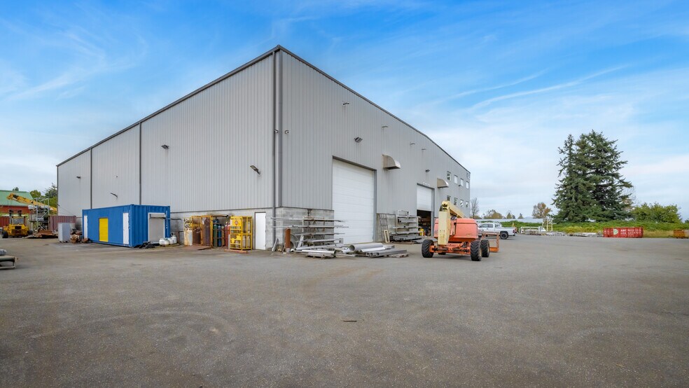 29781 Fraser Hwy, Abbotsford, BC à vendre - Photo de l’immeuble – Image 2 sur 36