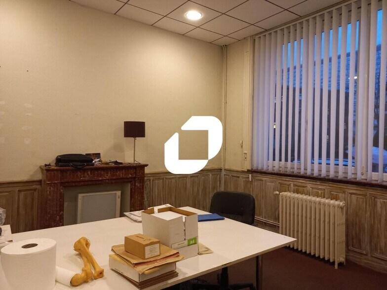 Bureau dans Roubaix à louer - Photo de l’immeuble – Image 3 sur 5