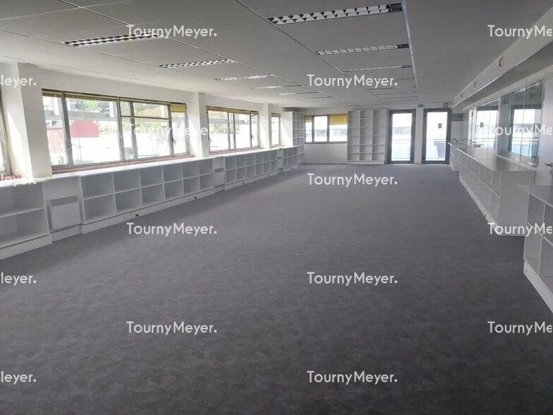 Bureau dans Brest à louer - Photo de l’immeuble – Image 2 sur 9