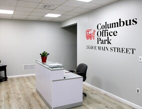 24548 E Main St, Columbus, NJ à louer Hall d’entrée– Image 1 sur 5