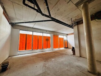 Plus de détails pour Local commercial à louer