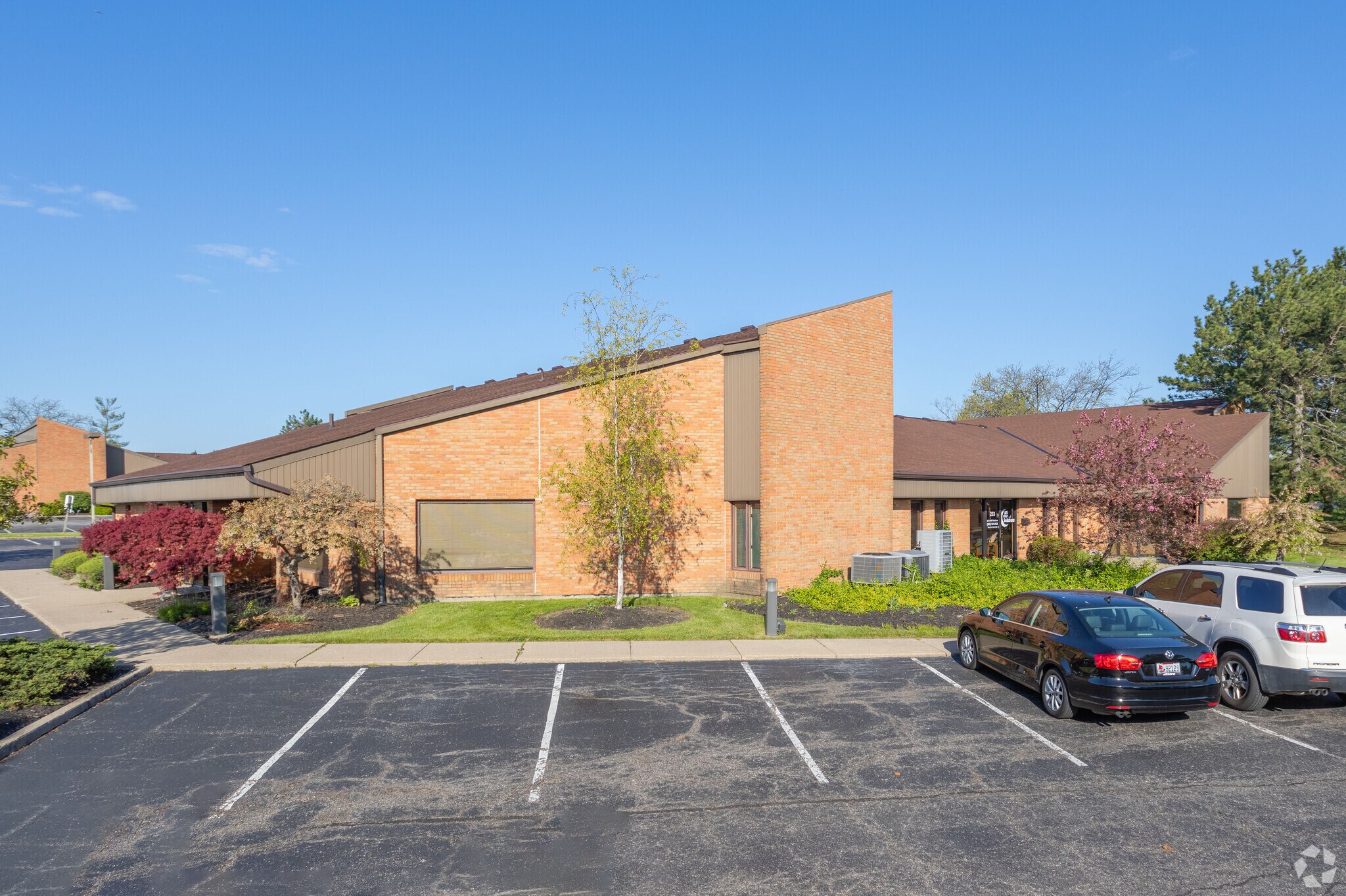 230-236 Thomas More Pky, Crestview Hills, KY à louer Photo de l’immeuble– Image 1 sur 33