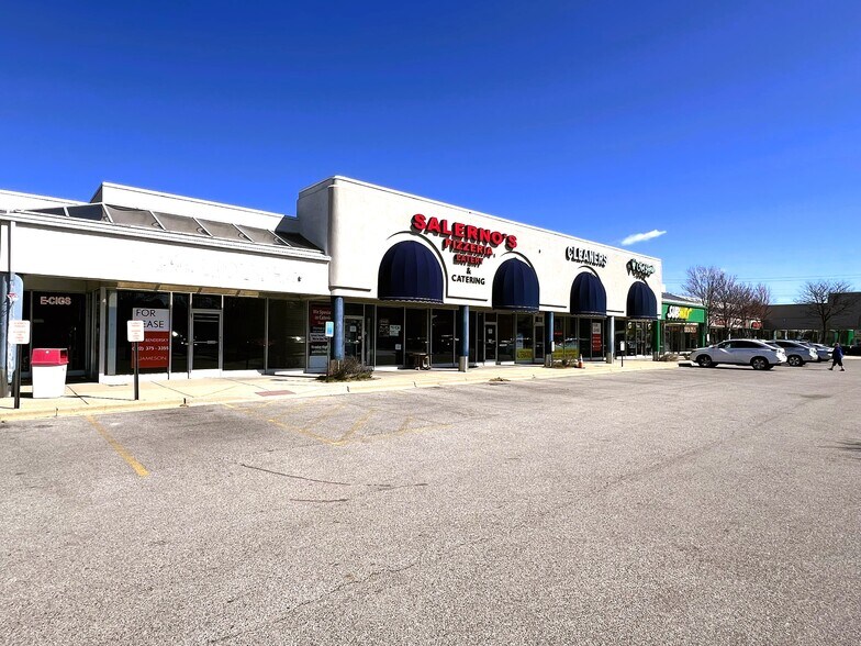 1706-1742 E Kensington Rd, Mount Prospect, IL à louer - Photo de l’immeuble – Image 2 sur 8