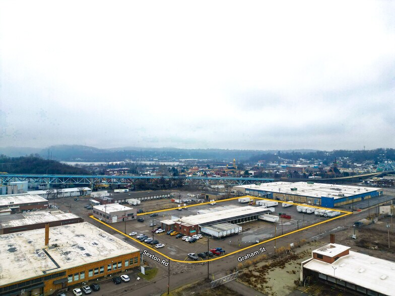 2 Sexton Rd, McKees Rocks, PA à vendre - Photo de l’immeuble – Image 2 sur 8