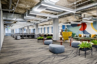 550 Kearny St, San Francisco, CA à louer Photo de l’immeuble– Image 2 sur 9