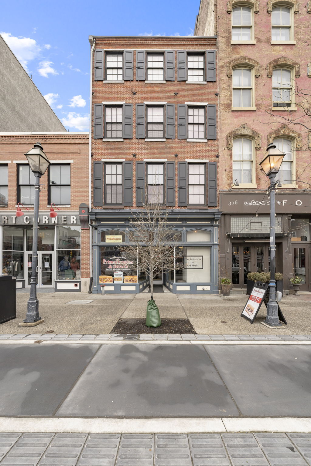 304 Market St, Philadelphia, PA à vendre Photo principale– Image 1 sur 10