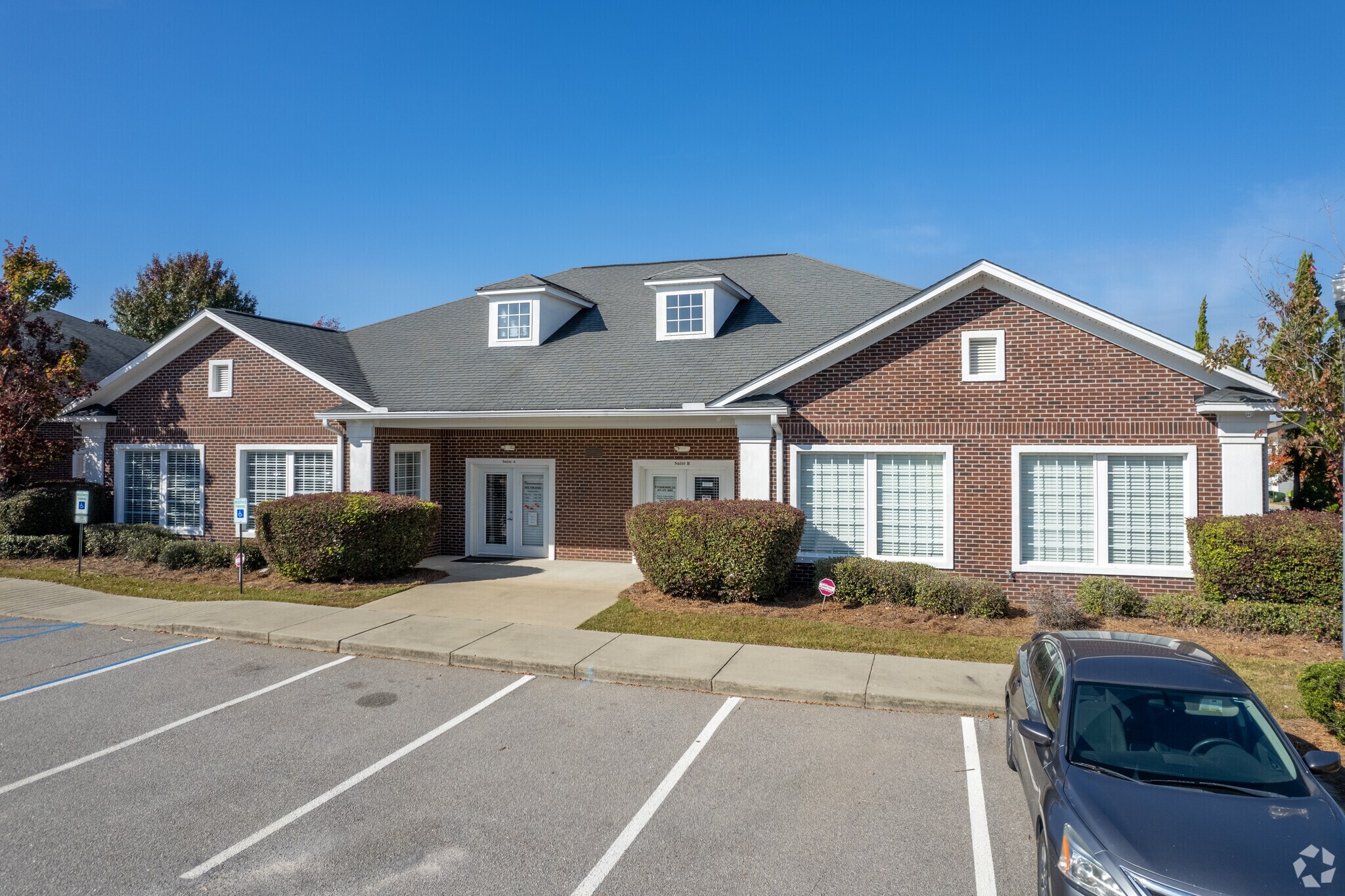 425 Summit Terrace Ct, Columbia, SC à louer Photo principale– Image 1 sur 7