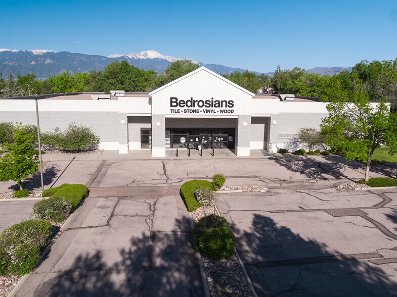 3590 Citadel Dr N, Colorado Springs, CO à vendre - Photo de l’immeuble – Image 1 sur 11