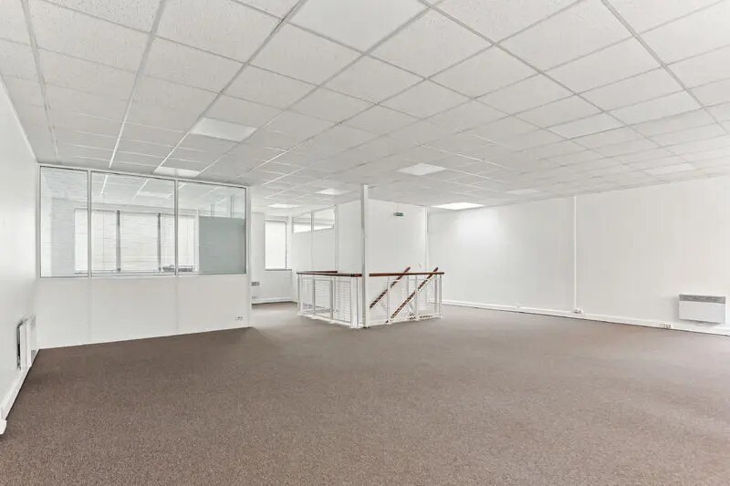 Bureau dans Vanves à louer - Photo intérieure – Image 2 sur 6