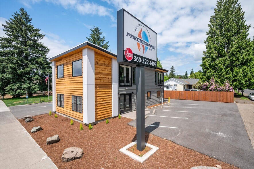 3128 E Evergreen Blvd, Vancouver, WA à louer - Photo de l’immeuble – Image 3 sur 7