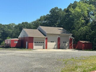 Plus de détails pour 68 Shepard Hill Rd, Killingly, CT - Industriel/Logistique à vendre
