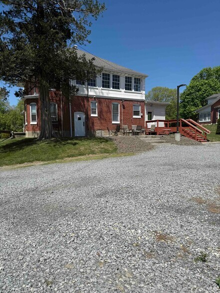 15250 Kutztown Rd, Kutztown, PA à louer - Photo de l’immeuble – Image 2 sur 15