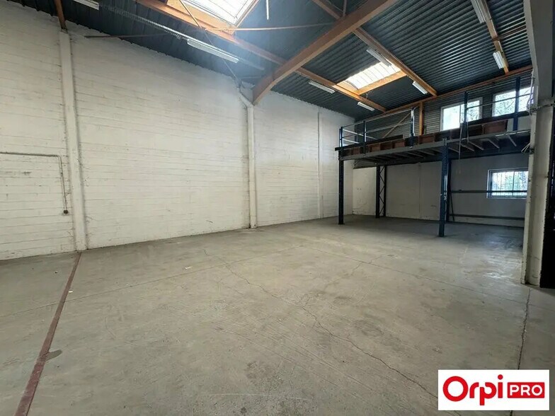 Local d’activités dans Wissous à louer - Photo intérieure – Image 3 sur 7