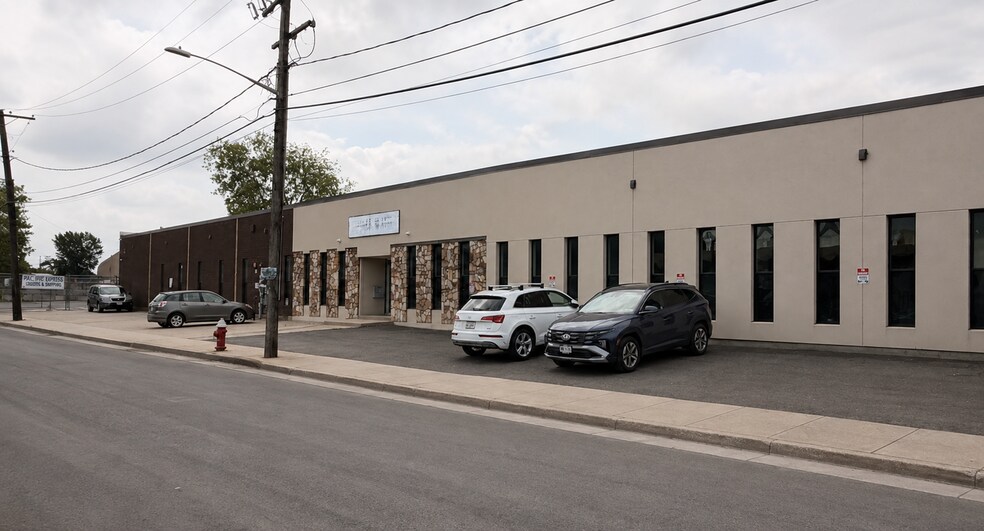 485 Brown Ct, Oceanside, NY à louer - Photo de l’immeuble – Image 2 sur 11