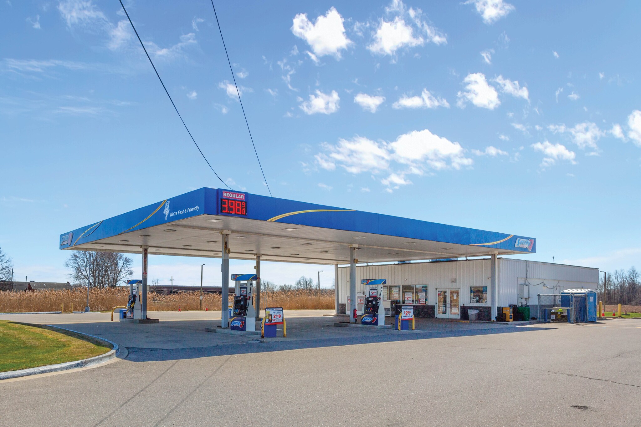 37750 Twenty-Six Mile Rd, New Baltimore, MI à vendre Photo de l’immeuble– Image 1 sur 6