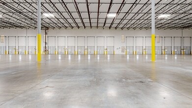 15996 Jurupa Ave, Fontana, CA à louer Numérisation 3D Matterport– Image 1 sur 14