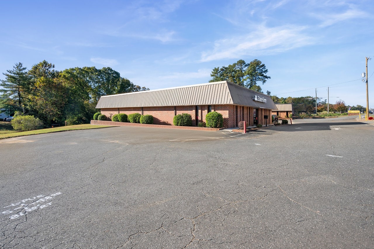 5938 W Wilkinson Blvd, Belmont, NC à louer Photo intérieure– Image 1 sur 7