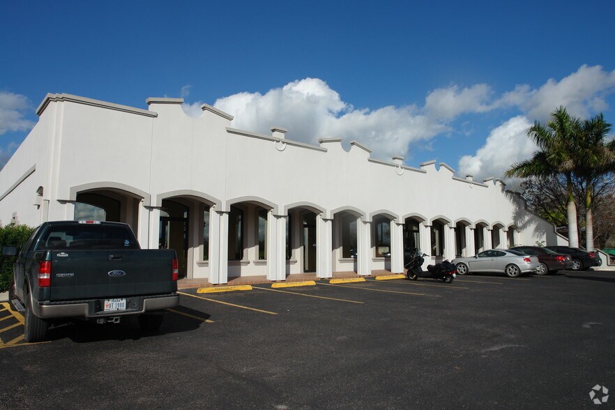 605 E Violet Ave, McAllen, TX à louer - Photo de l’immeuble – Image 3 sur 5