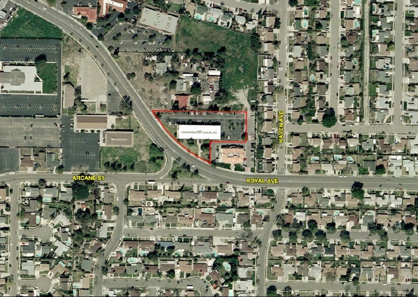 2045 Royal Ave, Simi Valley, CA à louer - Aérien – Image 3 sur 36