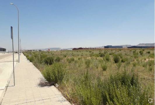 Terrain dans Cabanillas del Campo, Guadalajara à vendre - Photo de l’immeuble – Image 2 sur 2