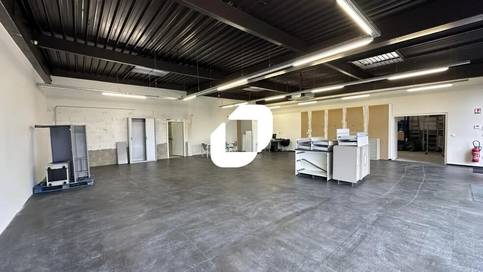2 Rue Ettore Bugatti, Eckbolsheim à louer - Photo de l’immeuble – Image 3 sur 11