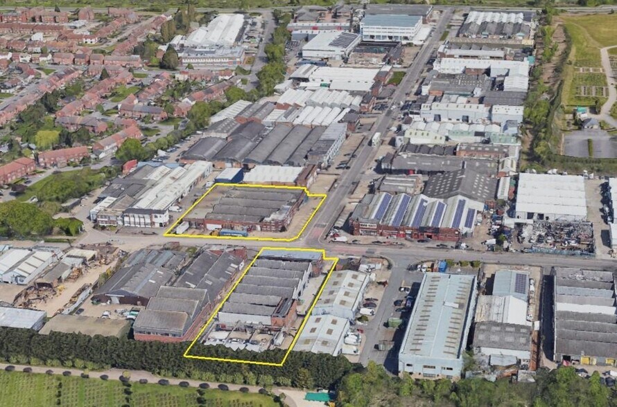 Hainault Business Park Portfolio portefeuille de 2 biens à vendre sur LoopNet.fr - Photo de l’immeuble – Image 1 sur 2