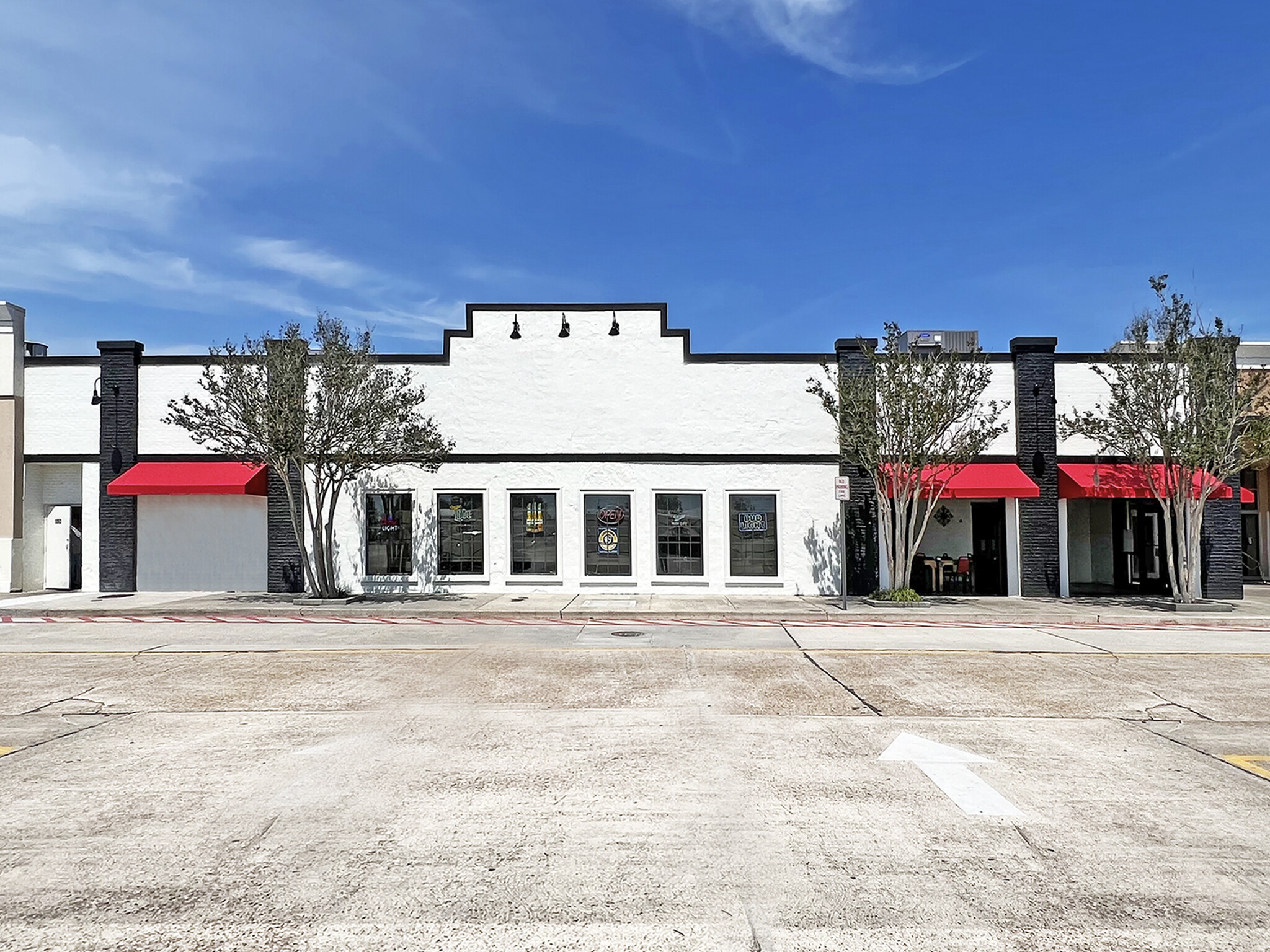 5953 W Park Ave, Houma, LA à louer Photo de l’immeuble– Image 1 sur 13
