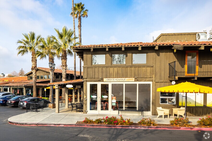 855 El Camino Real, Palo Alto, CA à louer - Photo de l’immeuble – Image 3 sur 8