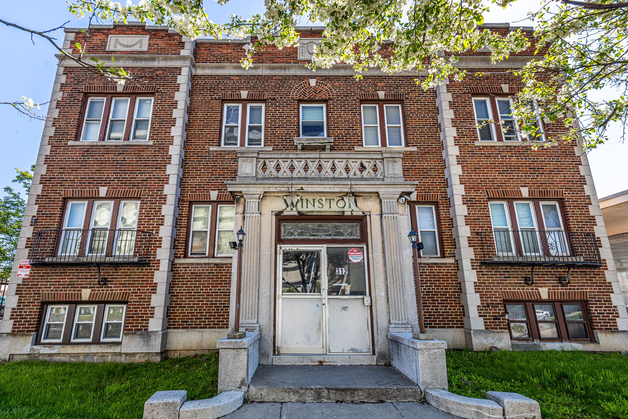 312 Lake Ave, Rochester, NY à vendre Photo principale– Image 1 sur 30