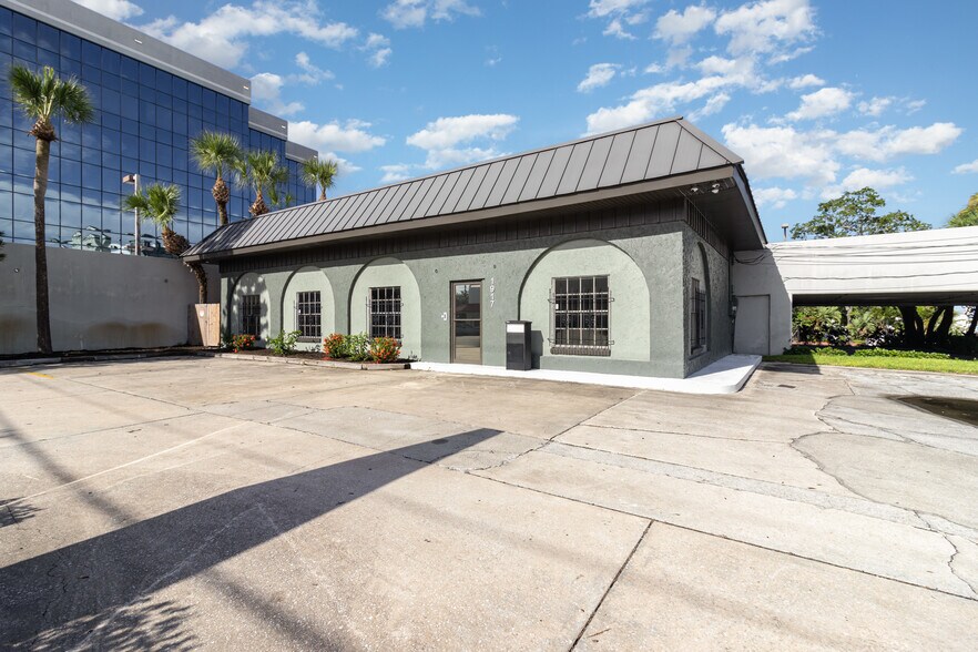 1917 S Harbor City Blvd, Melbourne, FL à vendre - Photo de l’immeuble – Image 3 sur 29