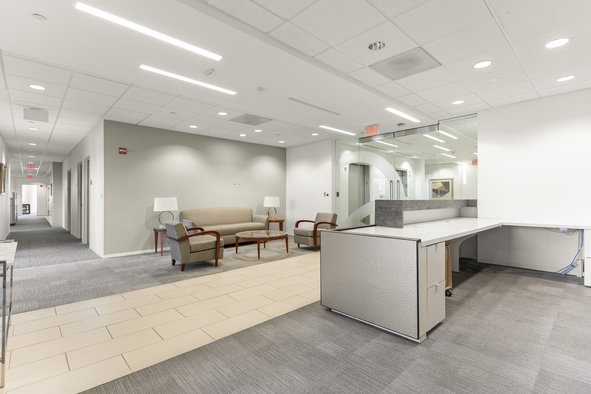 7918 Jones Branch Dr, McLean, VA à louer Photo intérieure– Image 1 sur 9