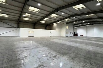 Grafton Way, Basingstoke à louer Photo intérieure– Image 2 sur 5