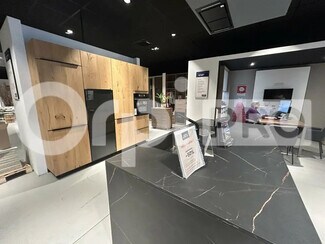 Plus de détails pour Local commercial à louer