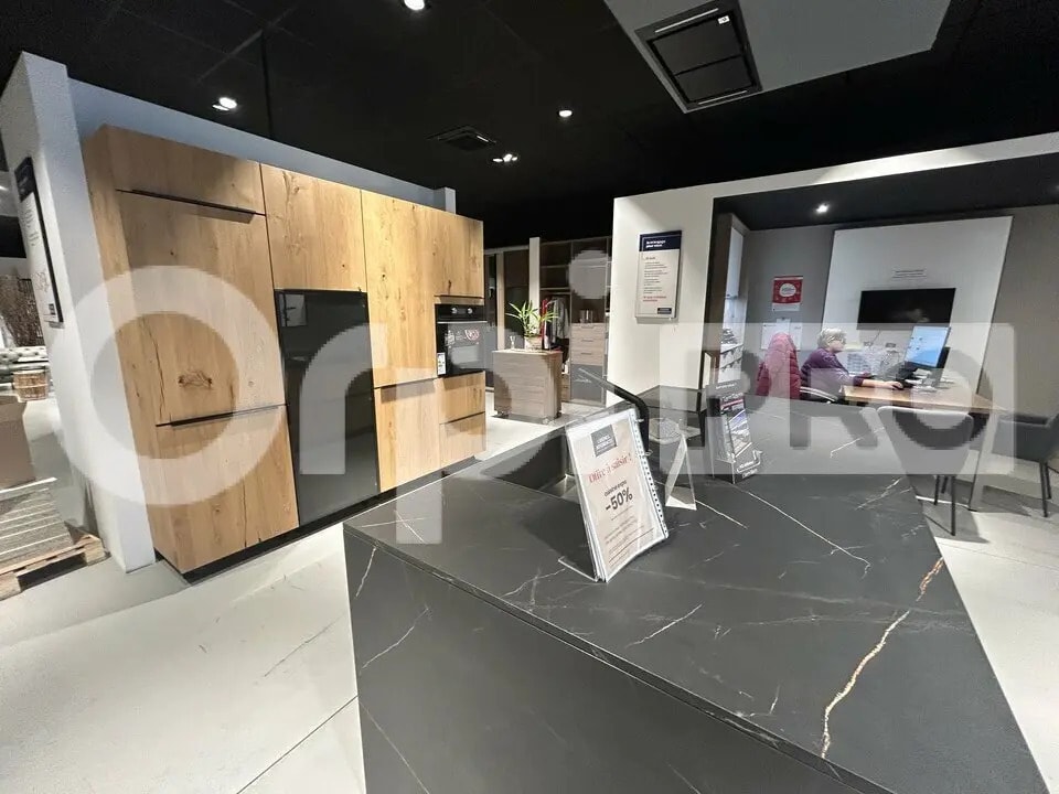 Local commercial dans Anse à louer Photo intérieure– Image 1 sur 5