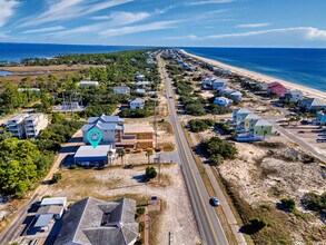 235 E Gulf Beach Dr, Saint George Island, FL - VUE AÉRIENNE  vue de carte - Image1