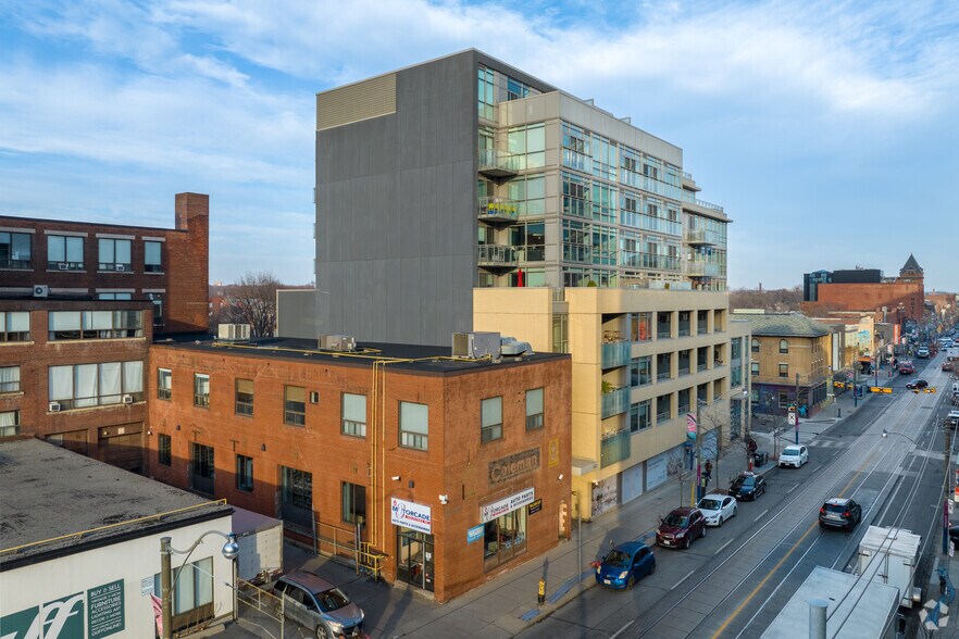 630 Queen St E, Toronto, ON à louer - Photo de l’immeuble – Image 2 sur 4