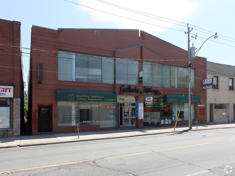 1649 Dufferin St, Toronto, ON à louer - Photo principale – Image 1 sur 2