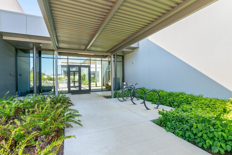 18105 SE Mill Plain Blvd, Vancouver, WA à louer - Photo de l’immeuble – Image 3 sur 7
