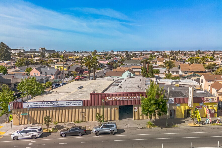 6009-6017 International Blvd, Oakland, CA à vendre - Photo de l’immeuble – Image 2 sur 27