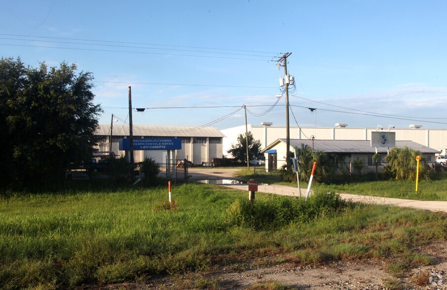 2291 US Highway 92 E, Plant City, FL à vendre - Photo de l’immeuble – Image 2 sur 2