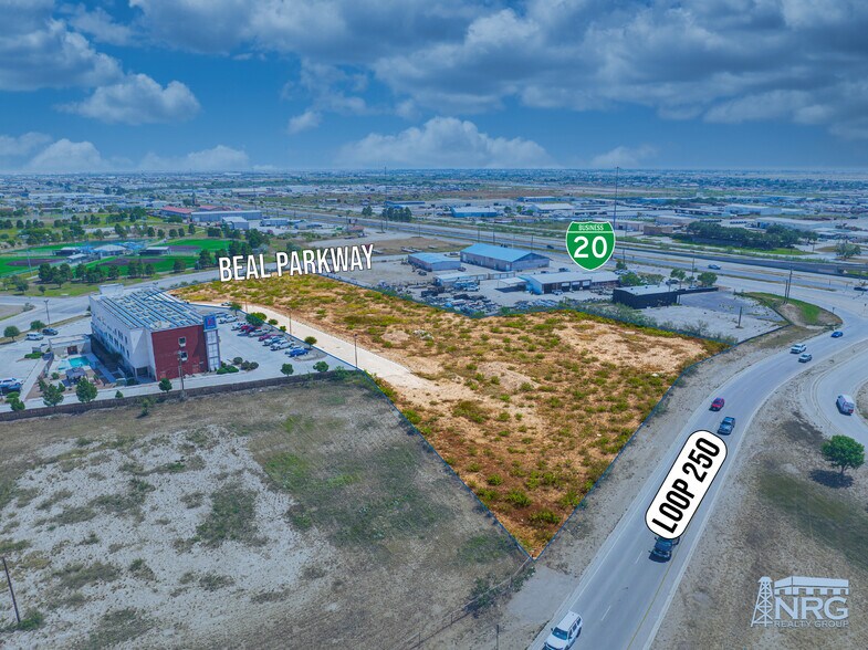 1900 Beal Pky, Midland, TX à vendre - Photo de l’immeuble – Image 3 sur 9