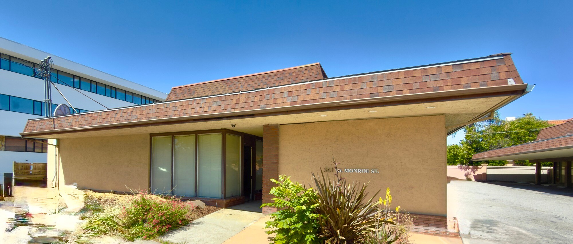 361 S Monroe St, San Jose, CA à louer Photo de l’immeuble– Image 1 sur 11