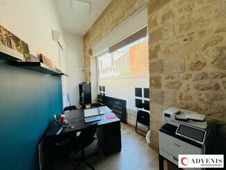 Plus de détails pour Local commercial à vendre