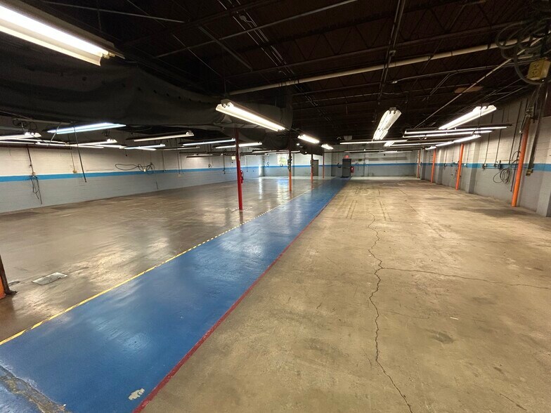 600 N Irwin St, Dayton, OH à louer - Photo intérieure – Image 2 sur 11