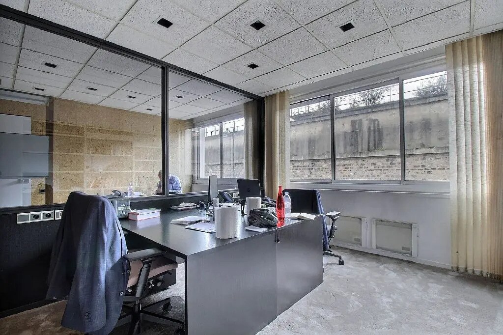 Bureau dans Paris à louer Photo de l’immeuble– Image 1 sur 8