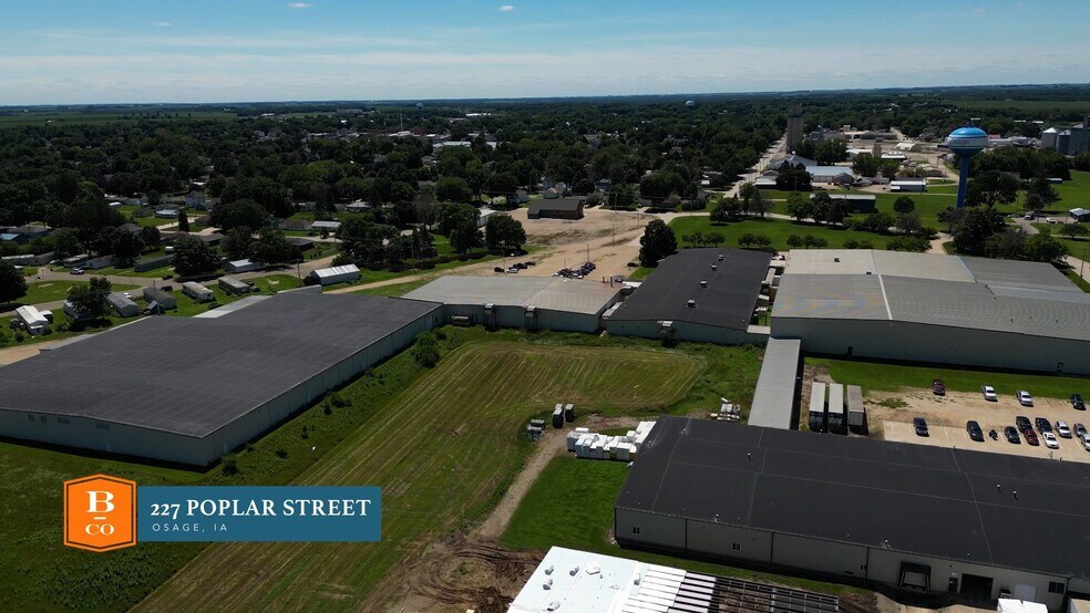 227 Poplar St, Osage, IA à vendre - Vidéo sur l’annonce professionnelle – Image 2 sur 12